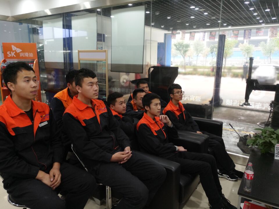 19届常委记者见面会维修图片20171025163234.jpg 19届常委记者见面会维修图片20171025163234.jpg